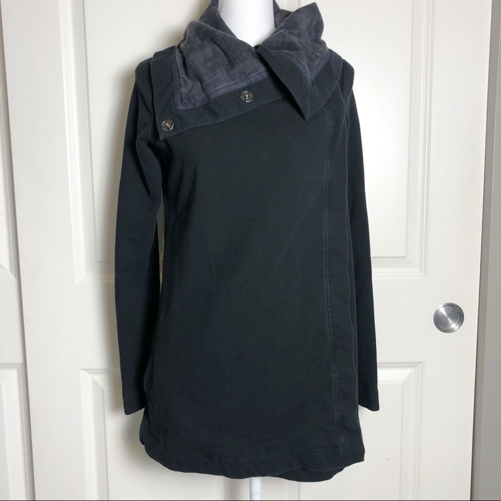 Lululemon Savasana Wrap Black Seabed size 4